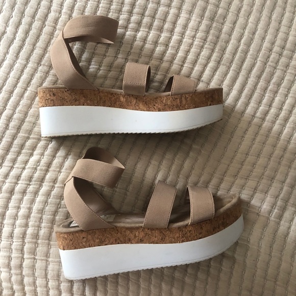 Steve Madden Platform Sandals - Picture 1 of 3